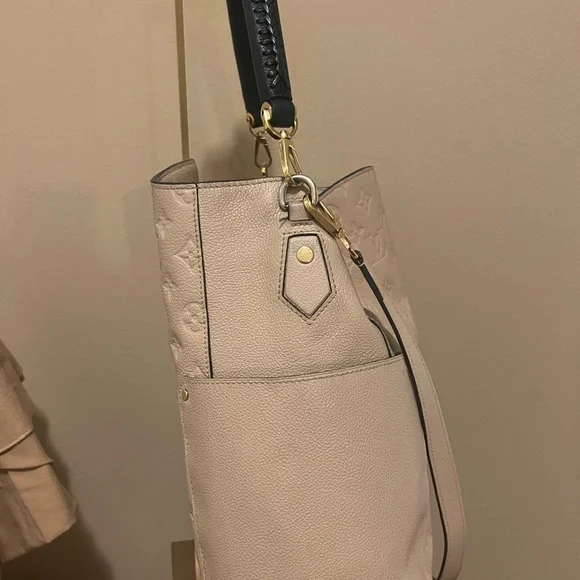 Louis Vuitton Dune Monogram Empreinte Leather Bagatelle Bag w/ dust bag - Picture 6 of 16